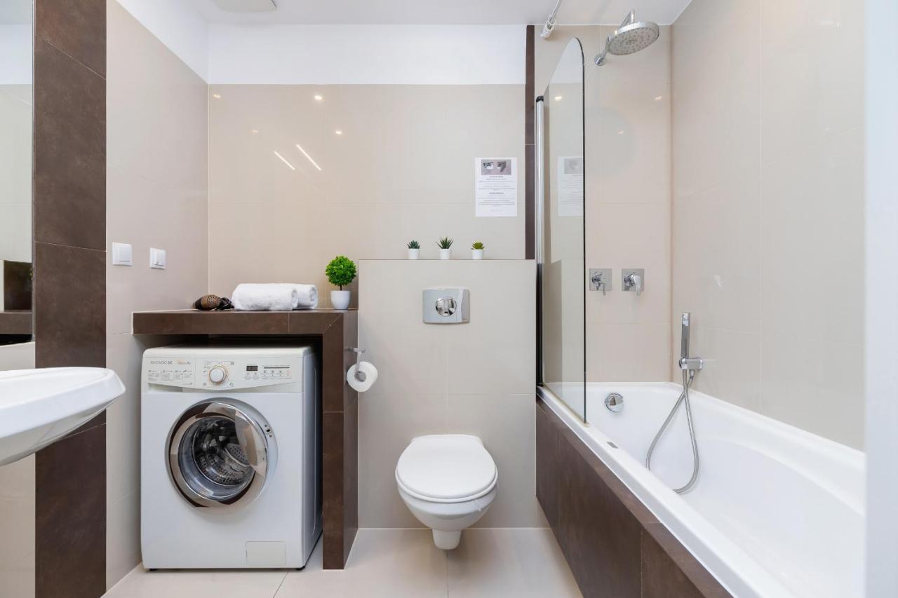 Apartment Lobzowska Cracow By Noclegi Renters Красков Екстериор снимка